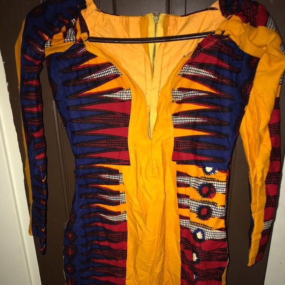 Customized Dress - Picture 2 of 3